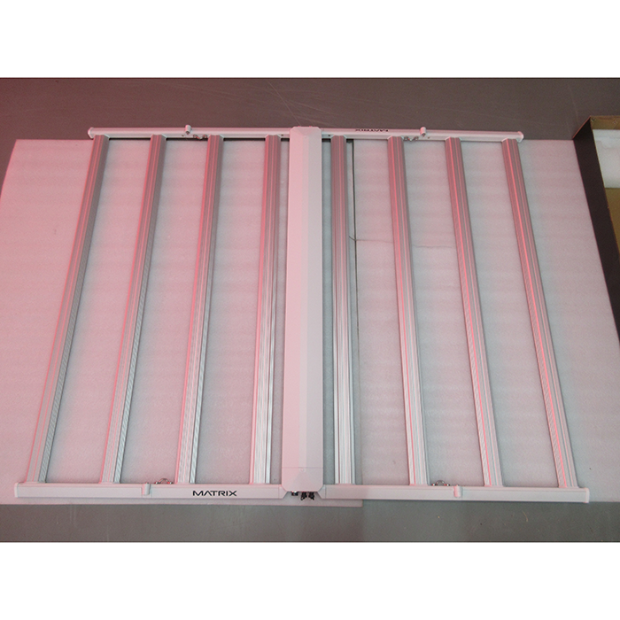 Matrix M8 Dyna Spectrum Tunable 860 Watt LED Grow Light