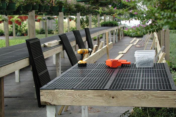 Dura-Bench Plastic Greenhouse Bench Top - Original Overlap 2ft x 4ft - Pallet of 220