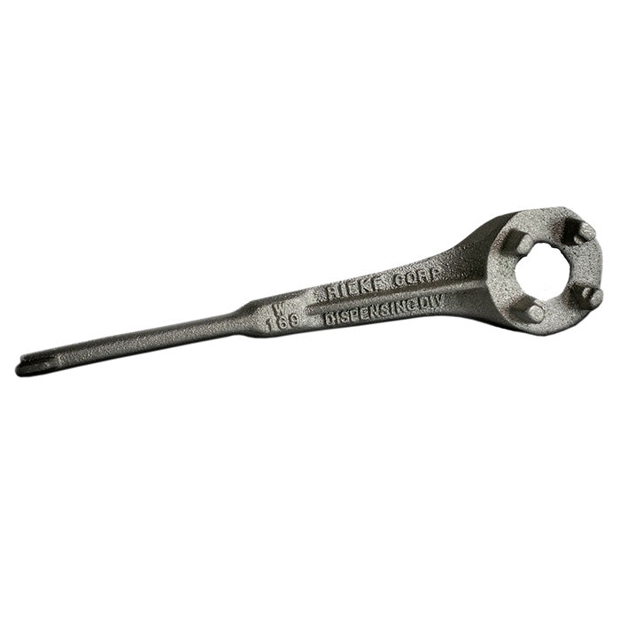 Heavy 16 Wrench, 15 Gallon