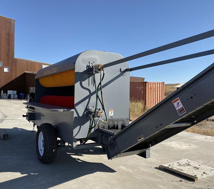 Critical Extract MAXPRO Side Feed 1-100+ Acre Industrial Bucking Machine - Gas Engine & Hydraulic Drive