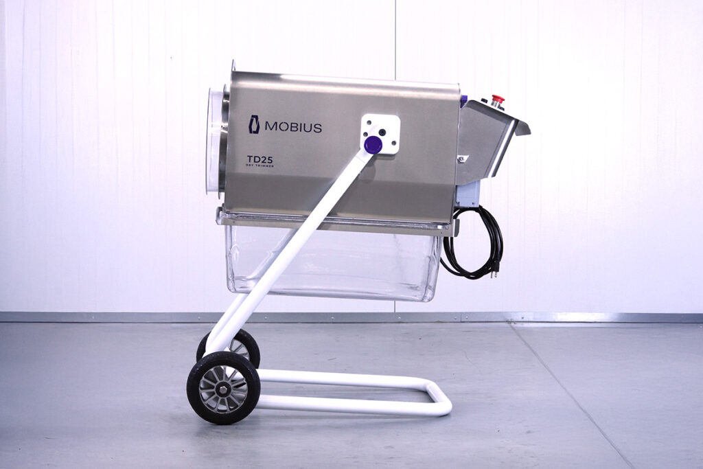 Mobius TD25 Dry Trimming Machine