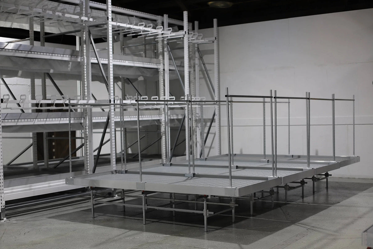 CM Horticulture ST - Stationary Bench: 2 Foot Width x 89 Foot Length x 30 Inch Height, Plastic Trays